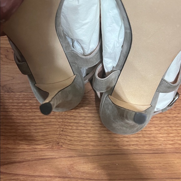 Stuart Weitzman Taupe Heeled Sandals - Picture 5 of 5